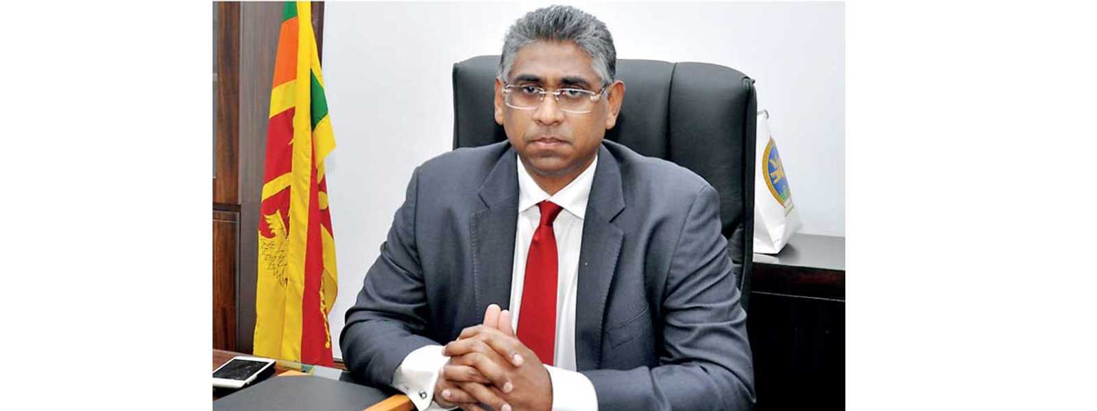 ෆයිසර් ශ්‍රීලනිප තනතුරුවලින් ඉල්ලා අස්වෙයි..